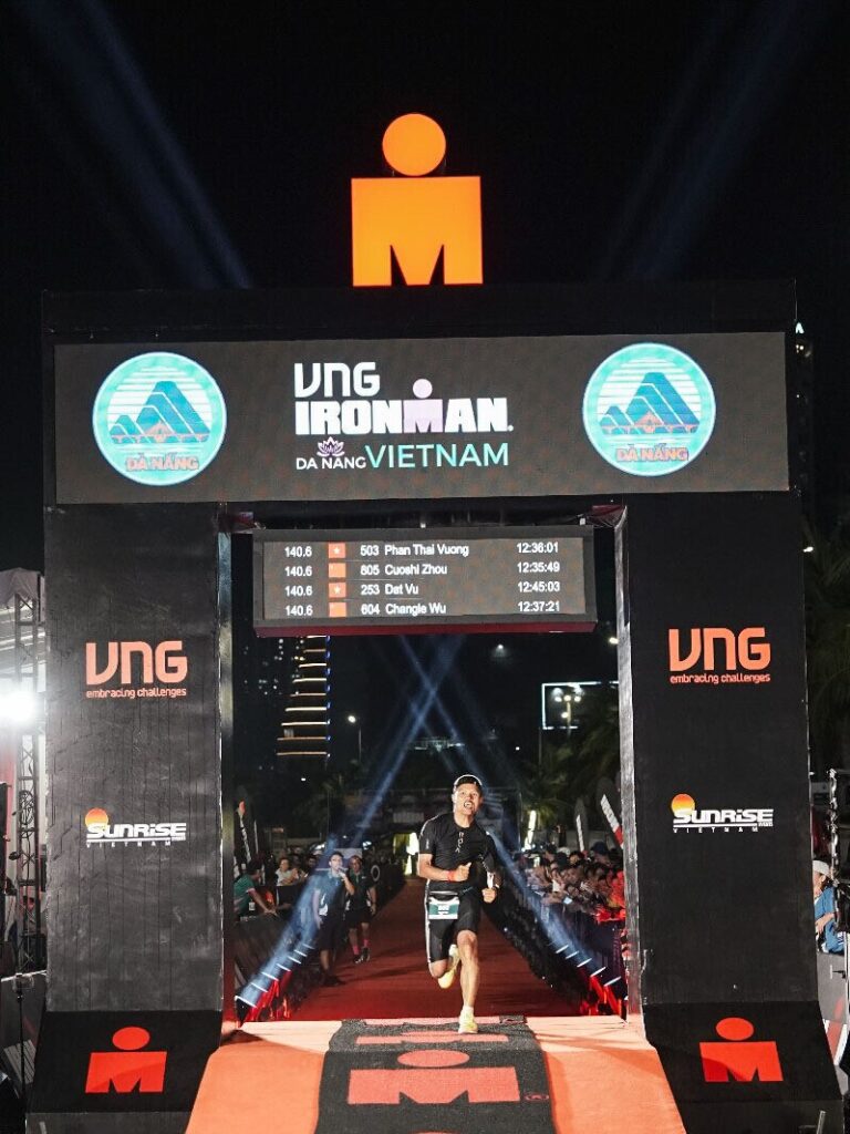 Phan Thái Vương về đích VNG IRONMAN Việt Nam – Đà Nẵng